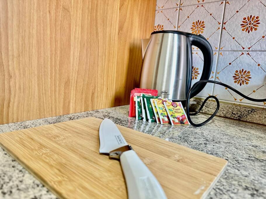 Low Cost Holiday An Business House And Free Park By Revenue House Como Ngoại thất bức ảnh